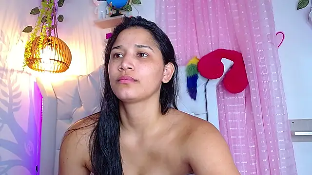 Snapshot of Alison_Wiley chatting on June 27, 2026, 4:07 am Alison Wiley online show from June 27, 2026, 4:07 am