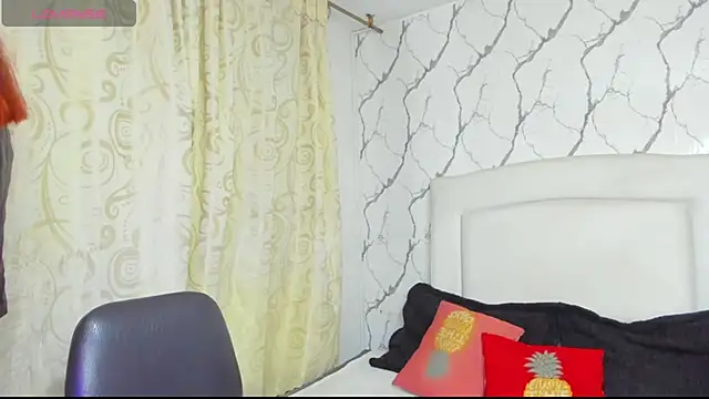 Snapshot of victoriia_sweet_ chatting on June 2, 2026, 10:37 am victoriia sweet online show from June 2, 2026, 10:37 am