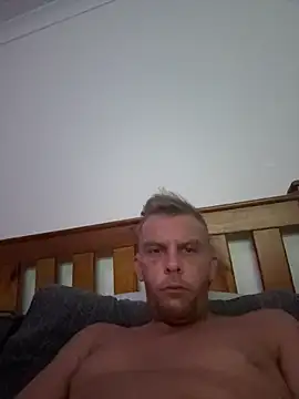 Snapshot of aus_guy93 chatting on March 6, 2026, 7:31 pm aus guy93 online show from March 6, 2026, 7:31 pm