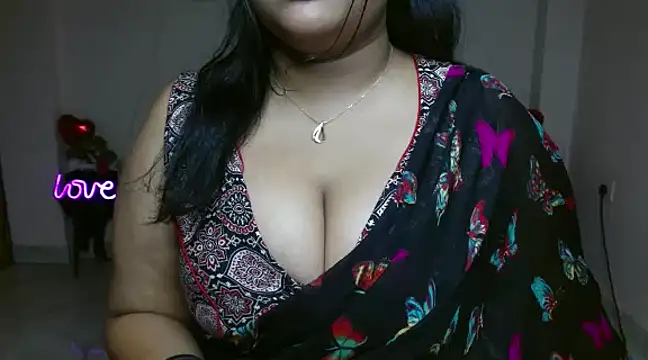 Snapshot of Naughty_Ayesha1 chatting on February 22, 2025, 7:47 pm Naughty Ayesha1 online show from February 22, 2025, 7:47 pm