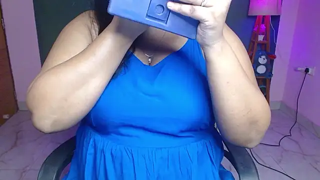 Naughty Ayesha1 online show from February 15, 2026, 1:32 pm