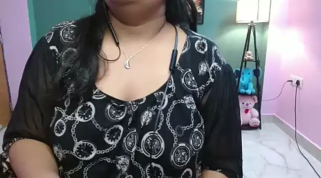 Snapshot of Naughty_Ayesha1 chatting on March 10, 2025, 10:39 am Naughty Ayesha1 online show from March 10, 2025, 10:39 am