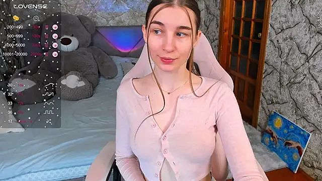  flowersweeet  online show from December 17, 2025, 1:49 pm