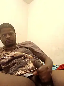 Snapshot of cortezdaguy87 chatting on November 5, 2025, 4:21 pm cortezdaguy87 online show from November 5, 2025, 4:21 pm