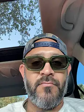 Snapshot of tylergigo chatting on December 9, 2024, 8:12 pm tylergigo online show from December 9, 2024, 8:12 pm