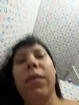 Snapshot of EemaHaruki chatting on December 17, 2025, 7:19 pm EemaHaruki online show from December 17, 2025, 7:19 pm