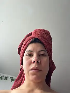 Snapshot of EemaHaruki chatting on June 2, 2026, 7:36 pm EemaHaruki online show from June 2, 2026, 7:36 pm