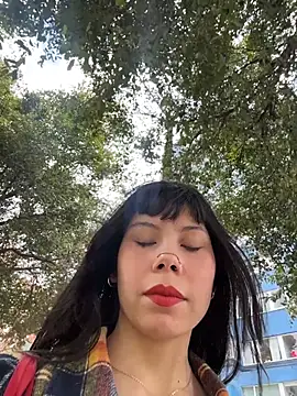 Snapshot of EemaHaruki chatting on November 12, 2025, 6:23 pm EemaHaruki online show from November 12, 2025, 6:23 pm