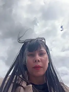 Snapshot of EemaHaruki chatting on February 25, 2026, 6:41 pm EemaHaruki online show from February 25, 2026, 6:41 pm