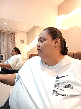 Alisson am online show from December 17, 2025, 11:15 am