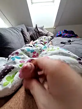 SexKing18x5 online show from February 7, 2026, 10:56 am