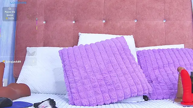 AlliciaKim online show from February 12, 2026, 11:54 am