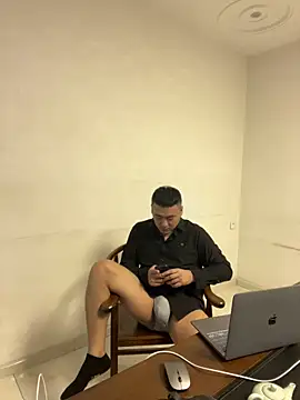 ShaoZian 1 online show from October 20, 2025, 11:44 am