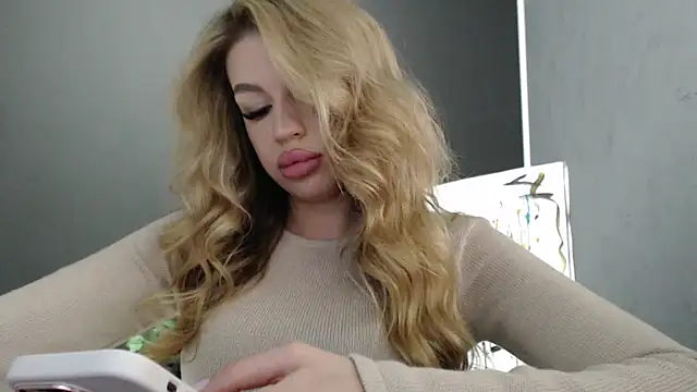 Snapshot of Your_Jessy chatting on September 14, 2025, 12:16 pm Your Jessy online show from September 14, 2025, 12:16 pm