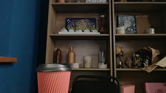 Snapshot of Your_Jessy chatting on October 16, 2025, 12:02 pm Your Jessy online show from October 16, 2025, 12:02 pm