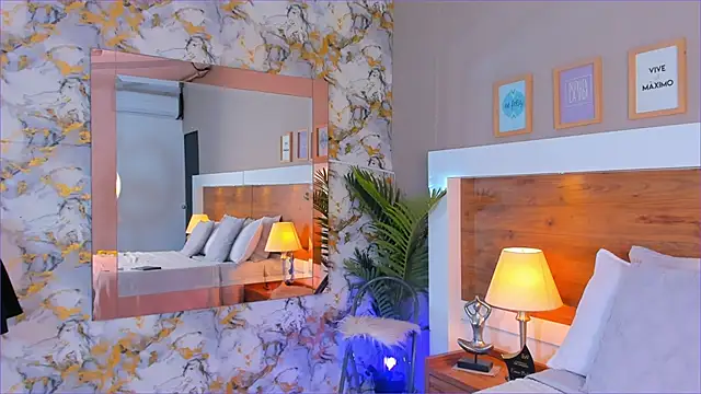 Snapshot of EmaBakker chatting on January 19, 2026, 11:25 am EmaBakker online show from January 19, 2026, 11:25 am