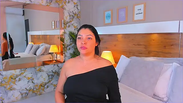 Snapshot of EmaBakker chatting on January 14, 2026, 11:25 am EmaBakker online show from January 14, 2026, 11:25 am