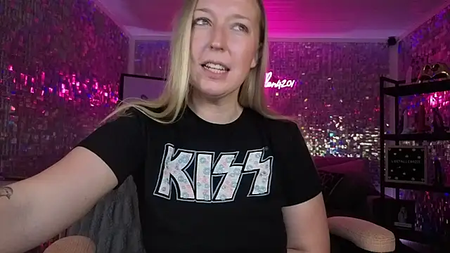 Snapshot of lucyallen4201 chatting on January 13, 2026, 12:09 pm lucyallen4201 online show from January 13, 2026, 12:09 pm