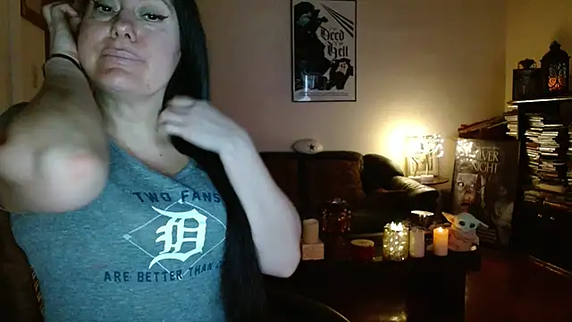 mandaloriangirls online show from March 9, 2026, 10:13 pm