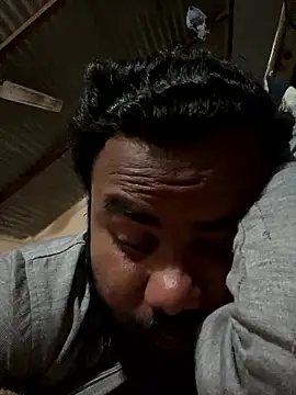 pura43 online show from January 11, 2026, 3:52 pm