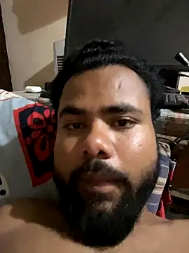 pura43 online show from October 3, 2025, 6:20 pm