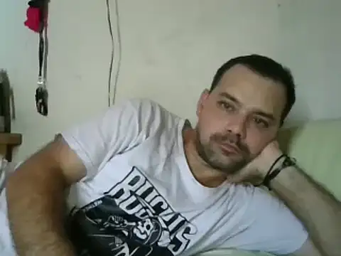 Snapshot of Lolosalvage83 chatting on February 1, 2025, 6:08 pm Lolosalvage83 online show from February 1, 2025, 6:08 pm