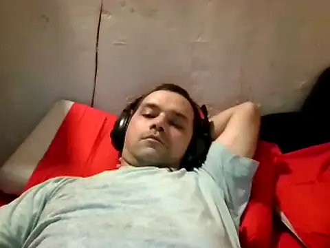 Snapshot of Lolosalvage83 chatting on March 4, 2025, 6:50 pm Lolosalvage83 online show from March 4, 2025, 6:50 pm