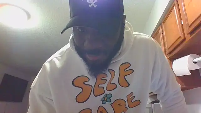 Snapshot of Stayinalive1992 chatting on January 18, 2025, 6:13 am Stayinalive1992 online show from January 18, 2025, 6:13 am