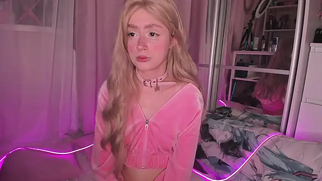 Snapshot of -bae chatting on November 13, 2025, 4:00 pm -bae online show from November 13, 2025, 4:00 pm