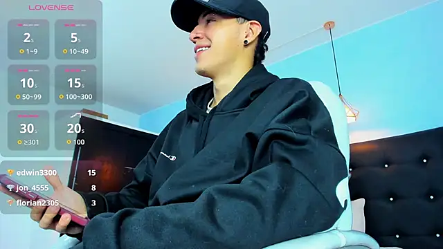 Lobo 17  online show from November 1, 2025, 3:46 am