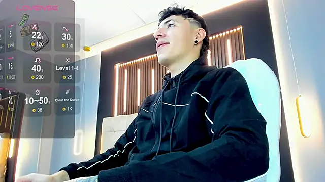 Lobo 17  online show from February 26, 2026, 3:39 am