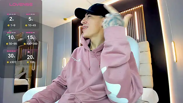 Lobo 17  online show from February 7, 2026, 3:14 am