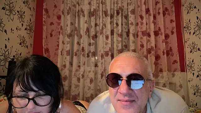 Snapshot of StellarTeam chatting on December 19, 2024, 11:46 pm StellarTeam online show from December 19, 2024, 11:46 pm