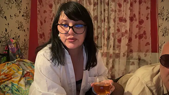 Snapshot of StellarTeam chatting on January 12, 2025, 10:12 pm StellarTeam online show from January 12, 2025, 10:12 pm