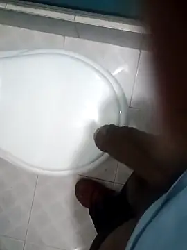 wilmanlima123 online show from February 12, 2025, 8:40 pm