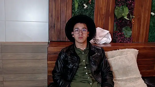 Snapshot of Andy_Joy_ chatting on November 15, 2025, 11:25 am Andy Joy online show from November 15, 2025, 11:25 am