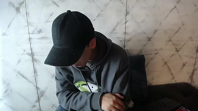 Snapshot of Andy_Joy_ chatting on November 19, 2025, 11:21 am Andy Joy online show from November 19, 2025, 11:21 am