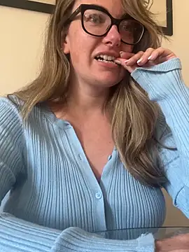 Snapshot of Miss_Stassi chatting on May 12, 2026, 8:32 am Miss Stassi online show from May 12, 2026, 8:32 am