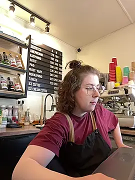 cinnabon  online show from April 19, 2026, 11:11 am