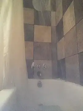 Snapshot of sexinhtown chatting on October 4, 2025, 5:14 pm sexinhtown online show from October 4, 2025, 5:14 pm