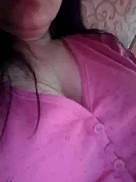 Erotica333 online show from November 3, 2025, 10:46 pm