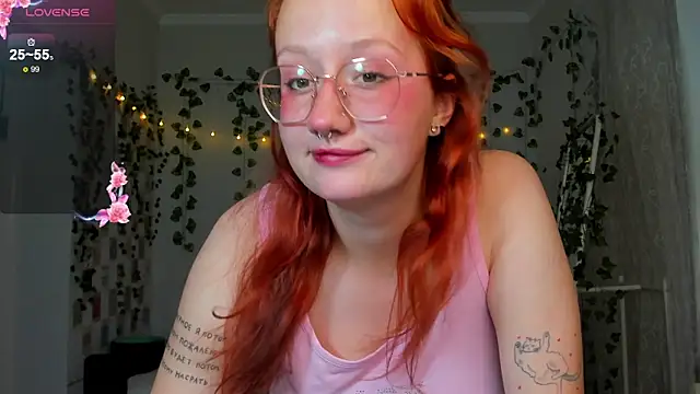 Snapshot of KrisTyBooBsin chatting on September 29, 2025, 10:54 am KrisTyBooBsin online show from September 29, 2025, 10:54 am