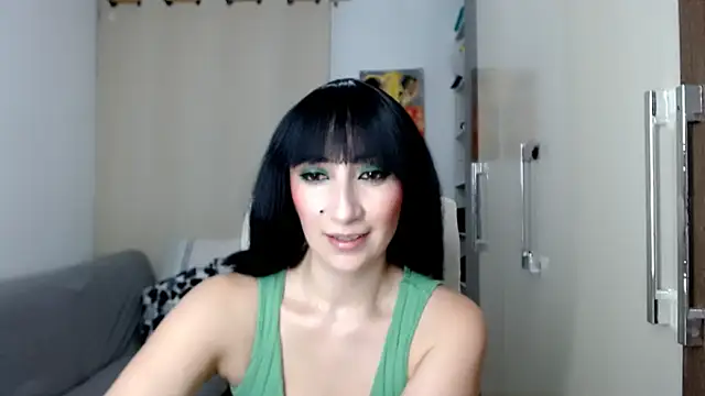 Laura-pervert online show from December 1, 2025, 11:05 pm