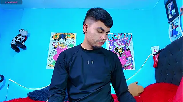 Snapshot of kalivan_voinesscu chatting on March 11, 2025, 7:35 am kalivan voinesscu online show from March 11, 2025, 7:35 am