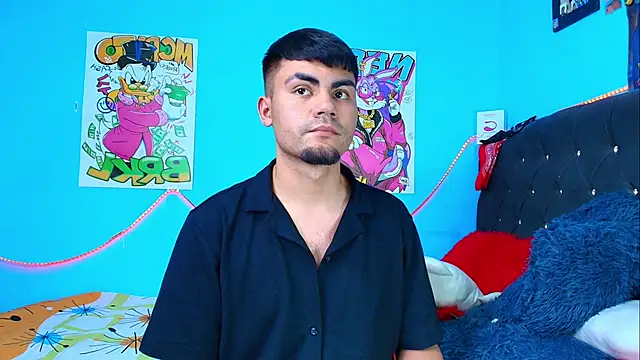 Snapshot of kalivan_voinesscu chatting on February 20, 2025, 6:17 am kalivan voinesscu online show from February 20, 2025, 6:17 am