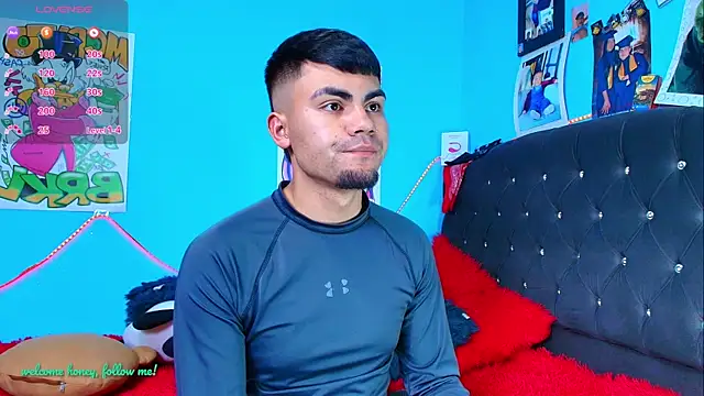 Snapshot of kalivan_voinesscu chatting on March 5, 2025, 7:16 am kalivan voinesscu online show from March 5, 2025, 7:16 am