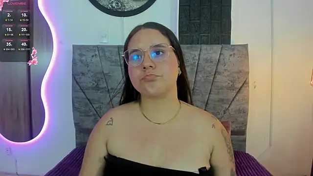 Snapshot of April1_sc chatting on January 9, 2026, 8:27 pm April1 sc online show from January 9, 2026, 8:27 pm