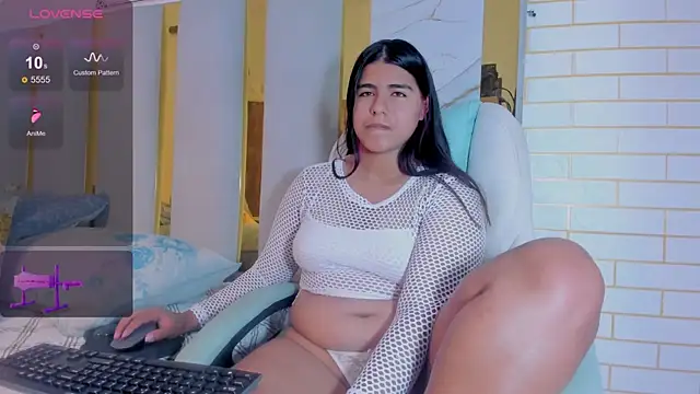 Lia Ashley online show from September 15, 2025, 6:30 pm