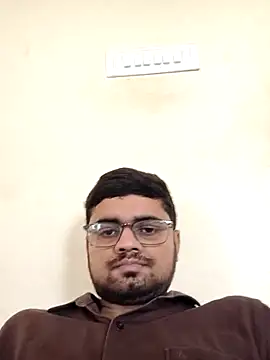 Ishan003 online show from April 18, 2026, 6:05 am