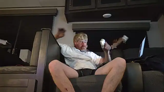 Snapshot of Cobra500hp chatting on November 5, 2025, 12:14 am Cobra500hp online show from November 5, 2025, 12:14 am